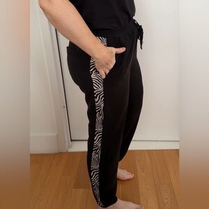 Light sweatpants size EU 40